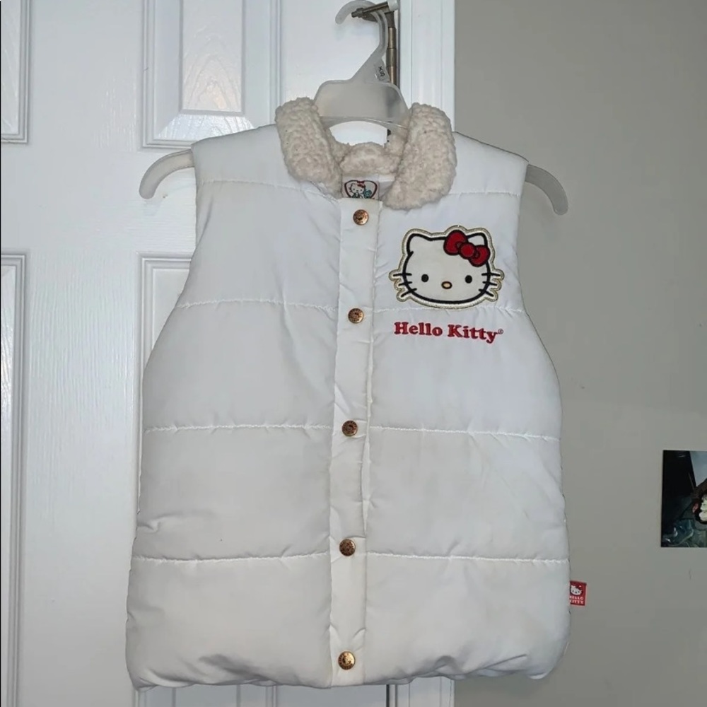 hello kitty vest